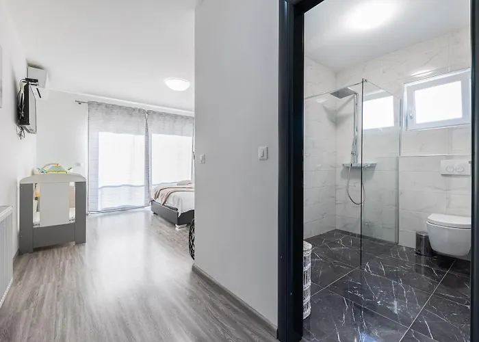 Villa Gabriel - *